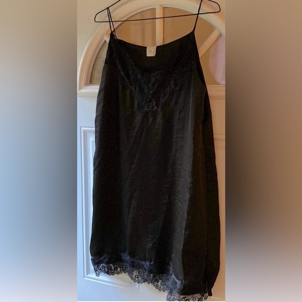 Spaghetti strap lace V-neck silky short dress